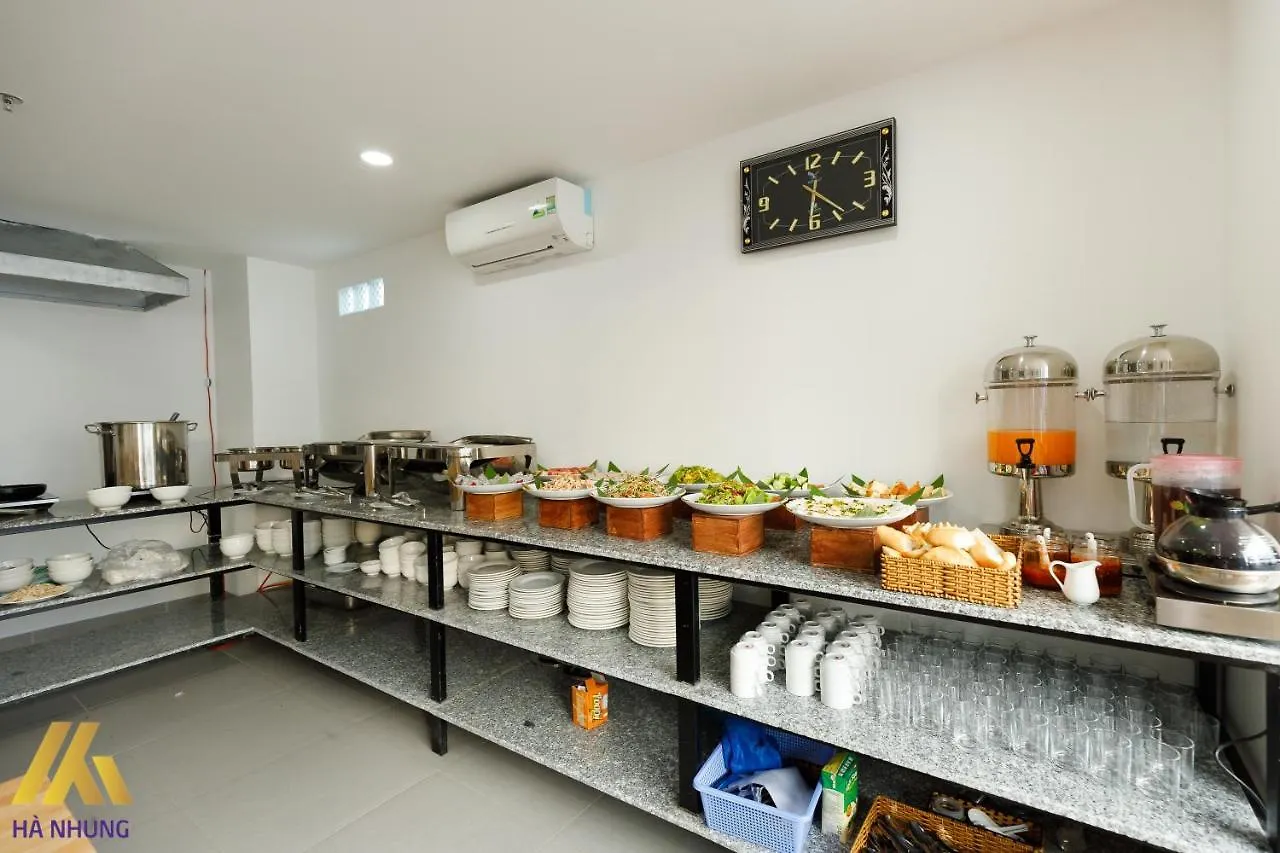 Hotel Ha Nhung Nha Trang 3*,